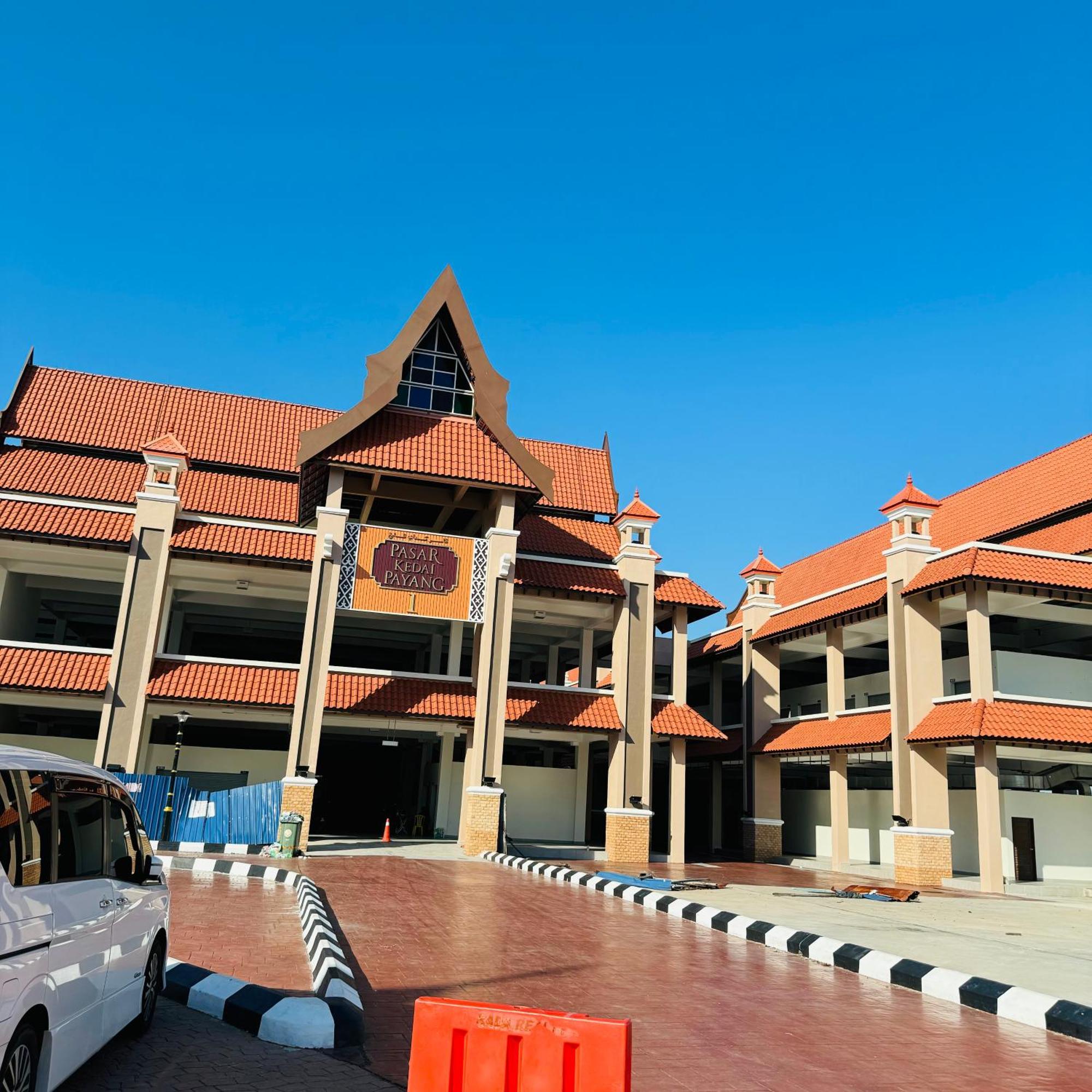 Rayyaz Inn Kuala Terengganu Kültér fotó